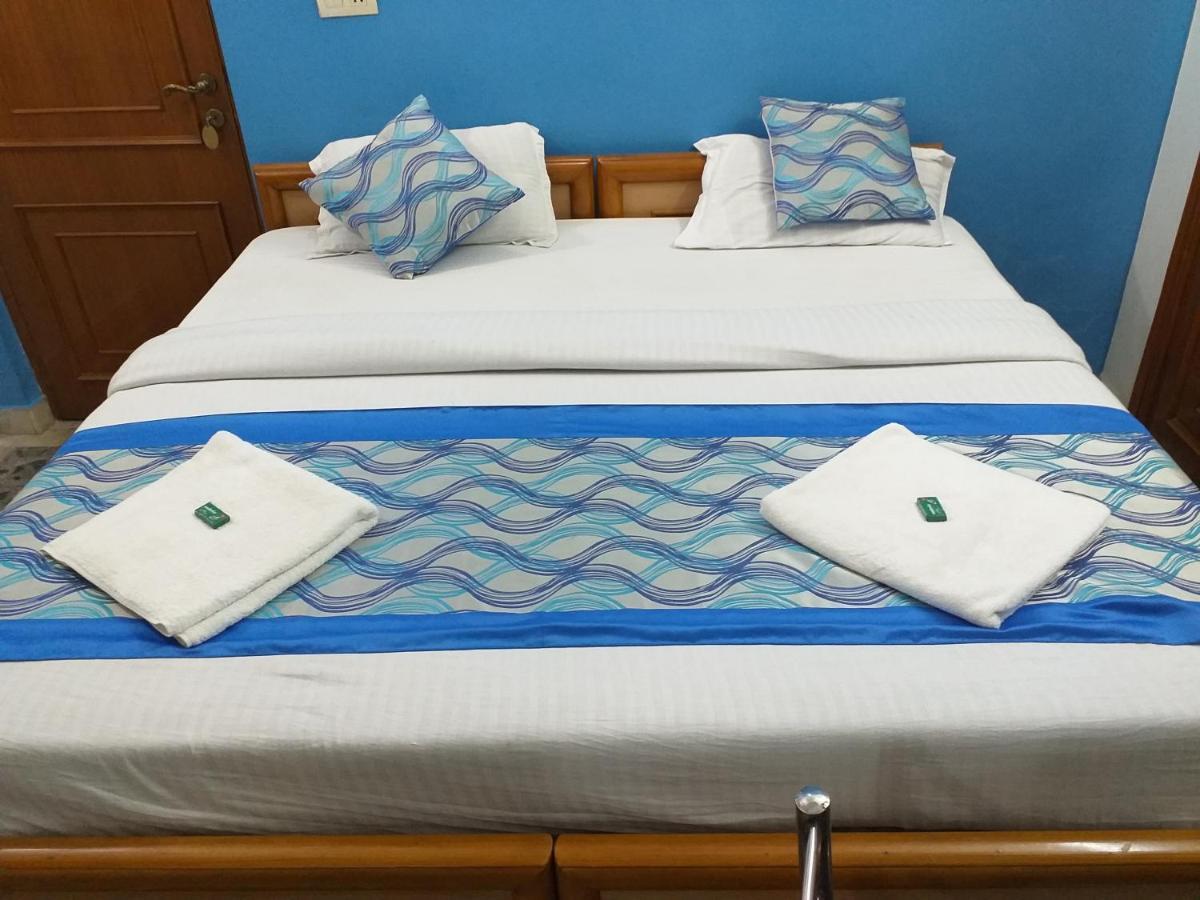 P G On Ganges ורנאסי מראה חיצוני תמונה